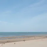 Lecomte - Aldis 143 Apartment